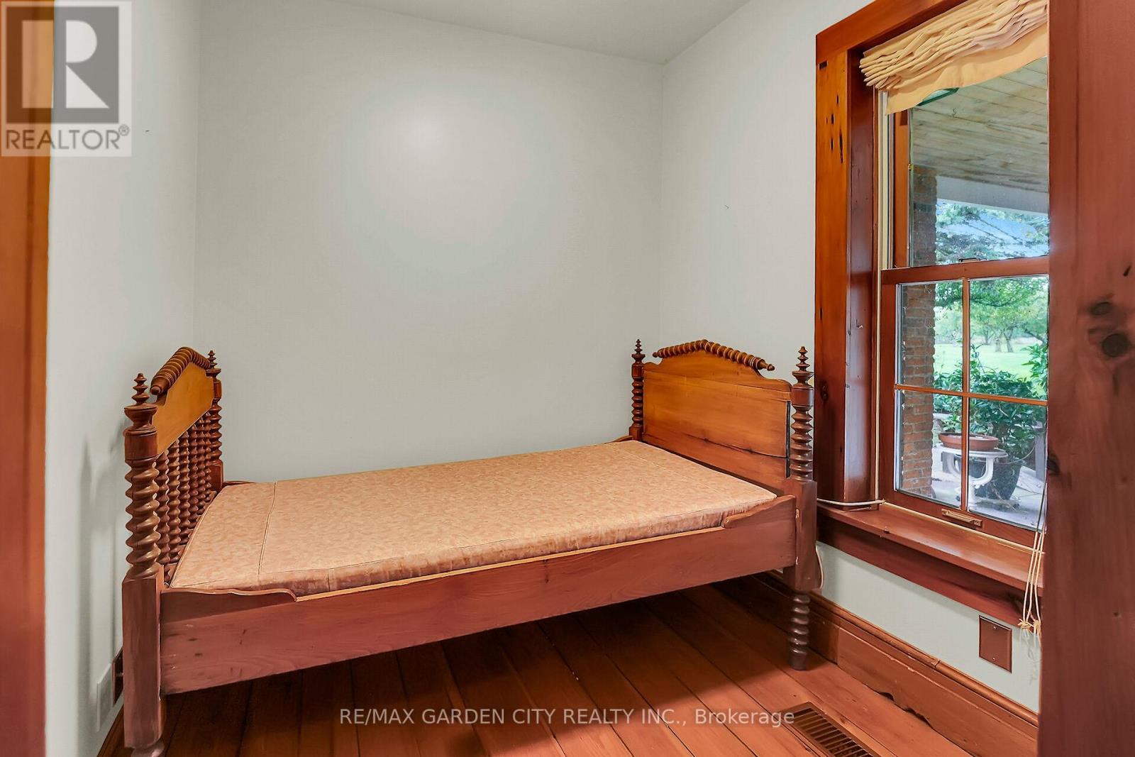 2432 Seburn Road, Thorold, Ontario  L0S 1E6 - Photo 24 - X12977156