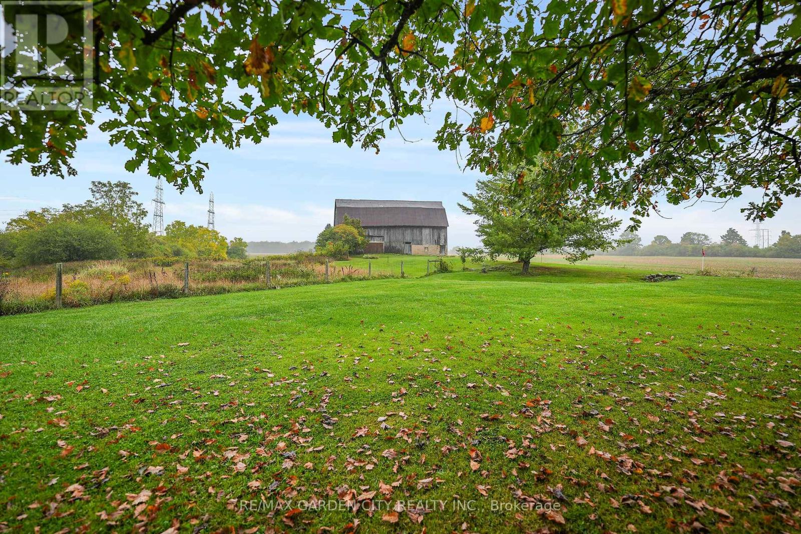 2432 Seburn Road, Thorold, Ontario  L0S 1E6 - Photo 39 - X12977156