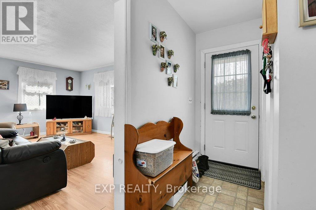 4051 County 18 Road, Prescott, Ontario  K0E 1T0 - Photo 4 - X12977070