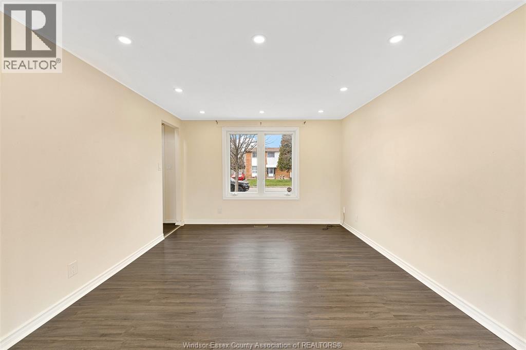 10349 Shenandoah, Windsor, Ontario  N8R 1B6 - Photo 12 - 26007634