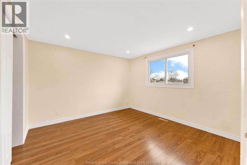 10349 Shenandoah, Windsor, Ontario  N8R 1B6 - Photo 22 - 26007634
