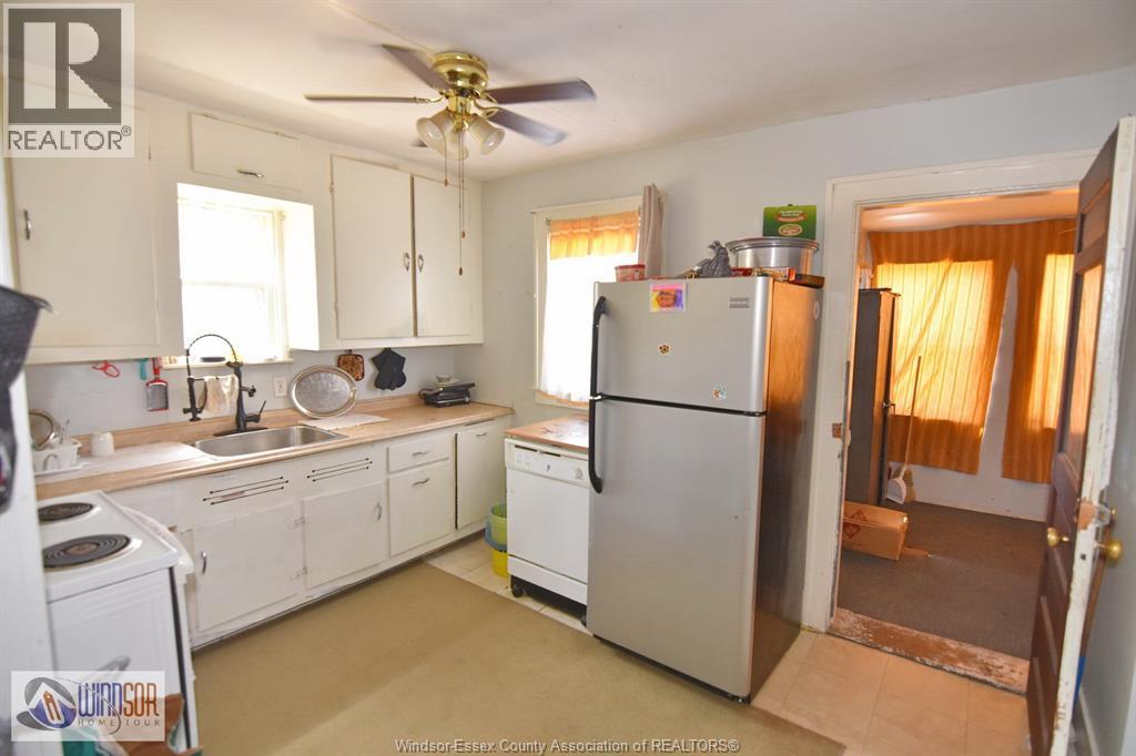 769 Mckay, Windsor, Ontario  N9B 1Z9 - Photo 19 - 26007601