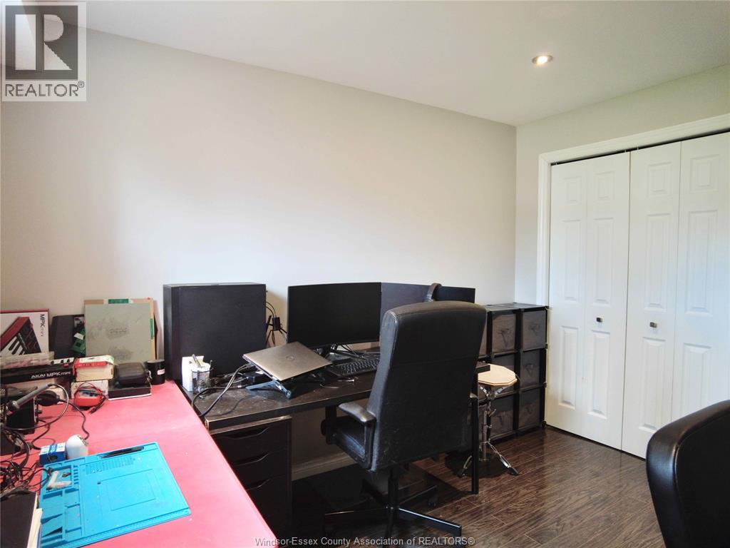 2437 Luxury Avenue, Windsor, Ontario  N8P 1S8 - Photo 19 - 26007594