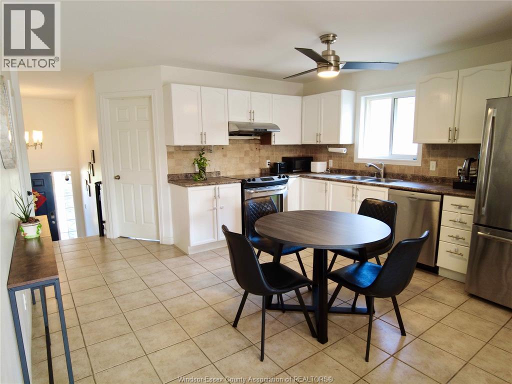 2437 Luxury Avenue, Windsor, Ontario  N8P 1S8 - Photo 4 - 26007594