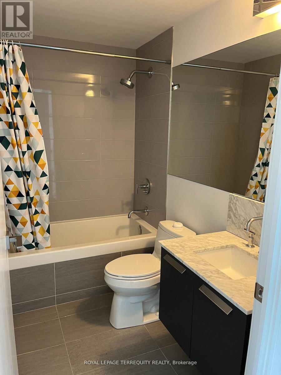 2104 - 50 Charles Street E, Toronto, Ontario  M4Y 0C3 - Photo 17 - C12976844