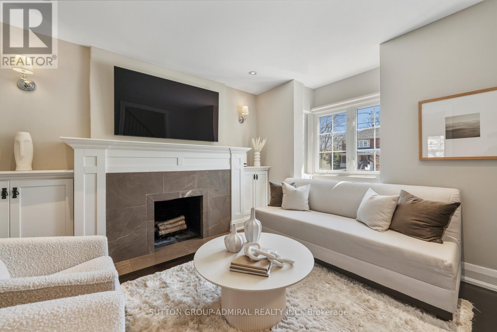 172 Melrose Avenue, Toronto, Ontario  M5M 1Z1 - Photo 7 - C12976852