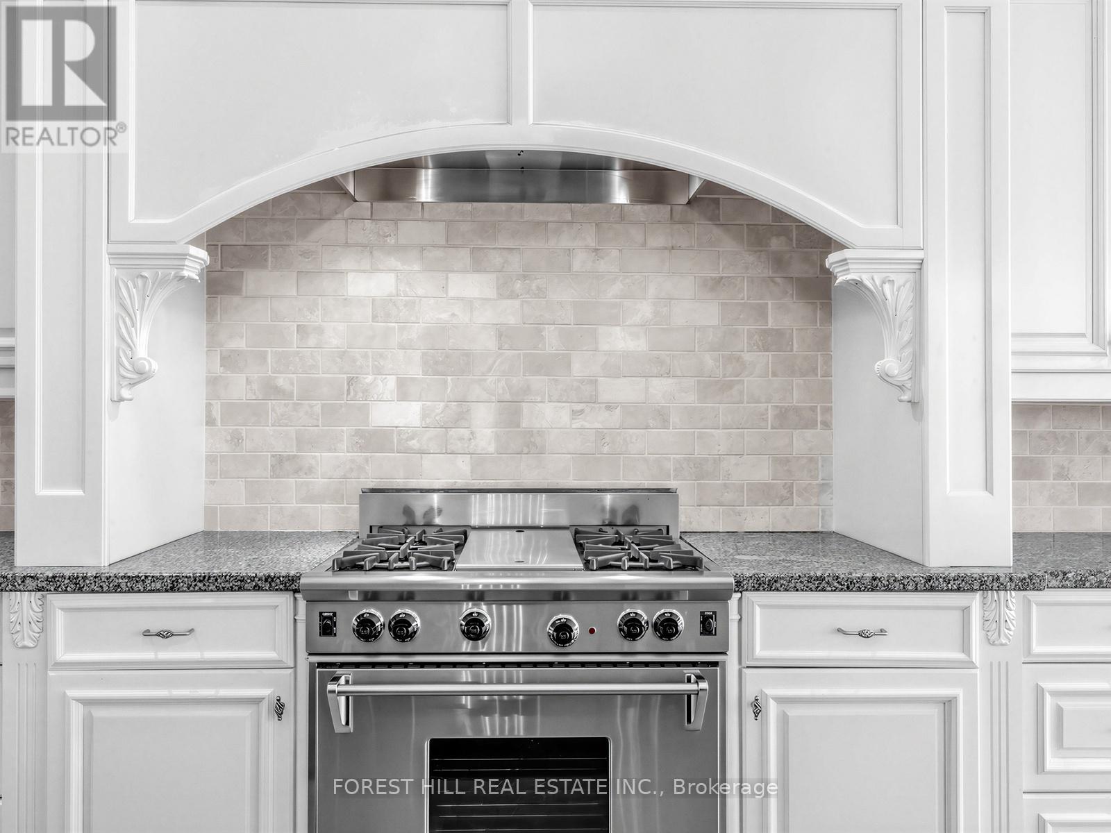 8 Colvestone Road, Toronto, Ontario  M2L 1X3 - Photo 22 - C12976956