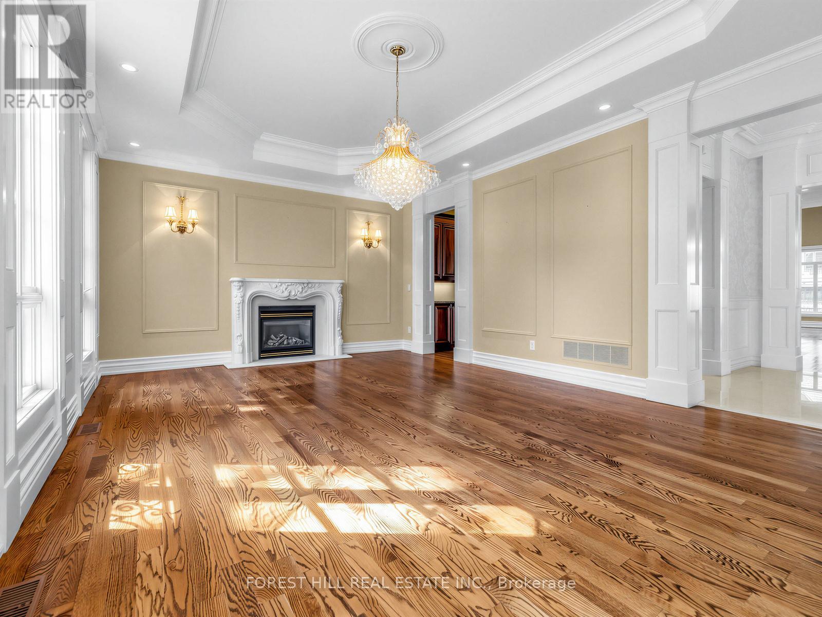 8 Colvestone Road, Toronto, Ontario  M2L 1X3 - Photo 7 - C12976956