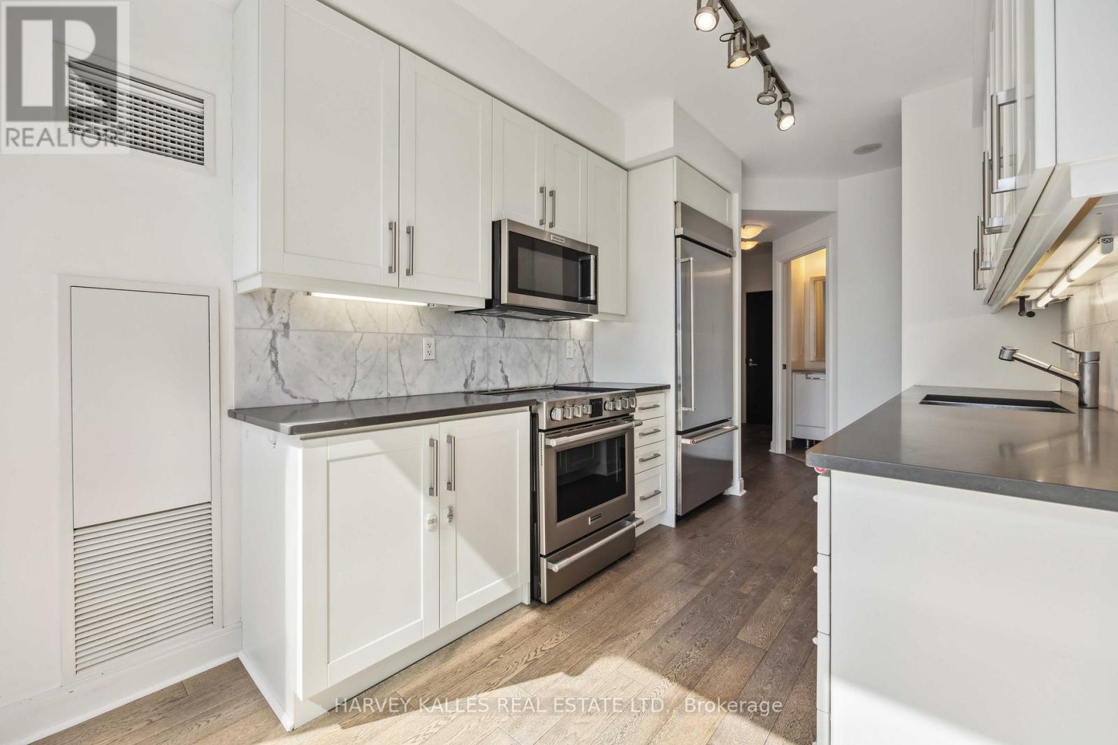 1707 - 825 Church Street, Toronto, Ontario  M4W 3Z4 - Photo 17 - C12977044