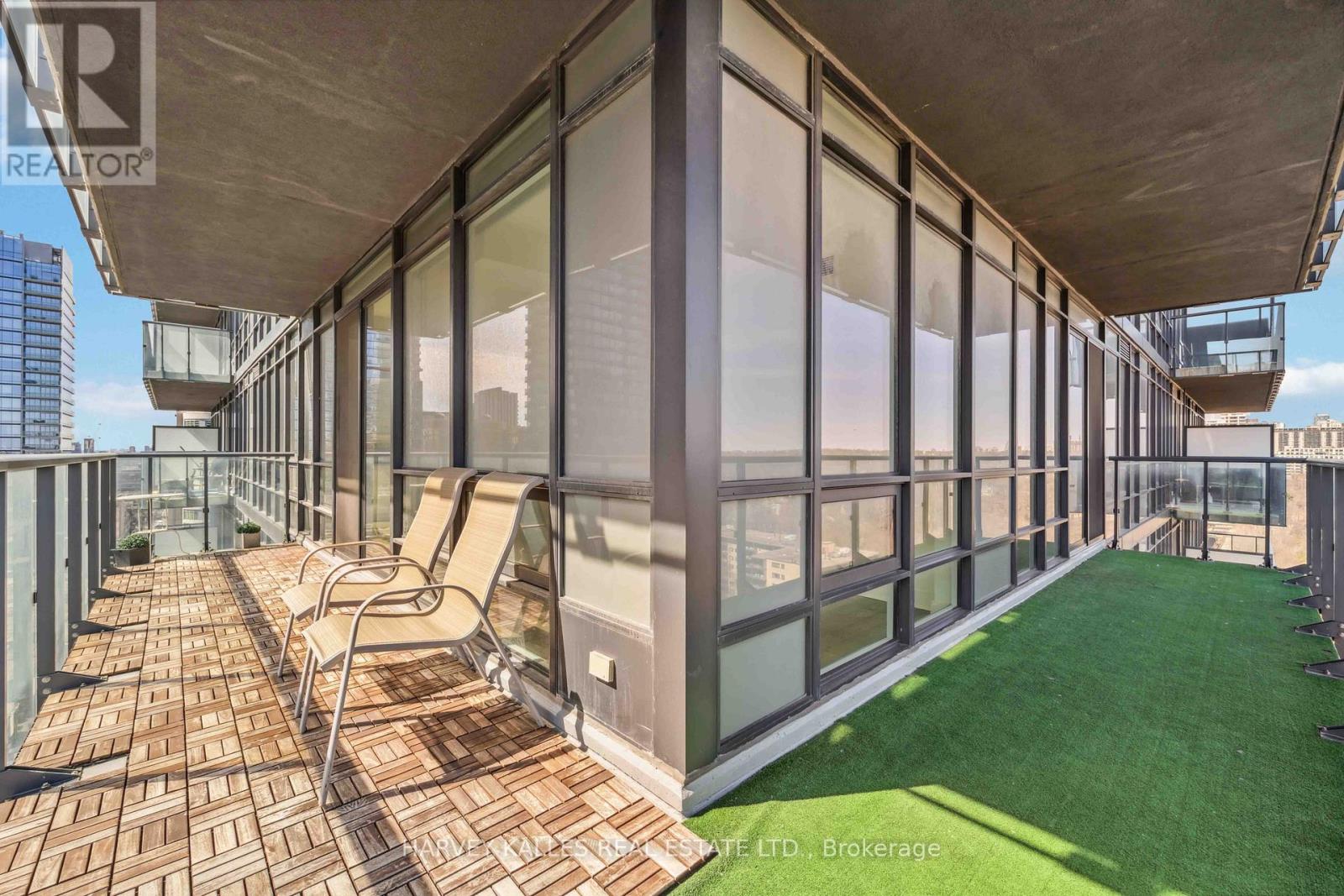 1707 - 825 Church Street, Toronto, Ontario  M4W 3Z4 - Photo 27 - C12977044