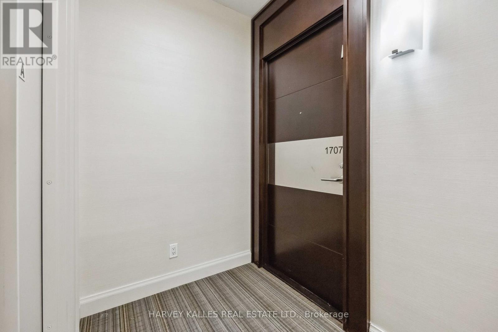 1707 - 825 Church Street, Toronto, Ontario  M4W 3Z4 - Photo 4 - C12977044