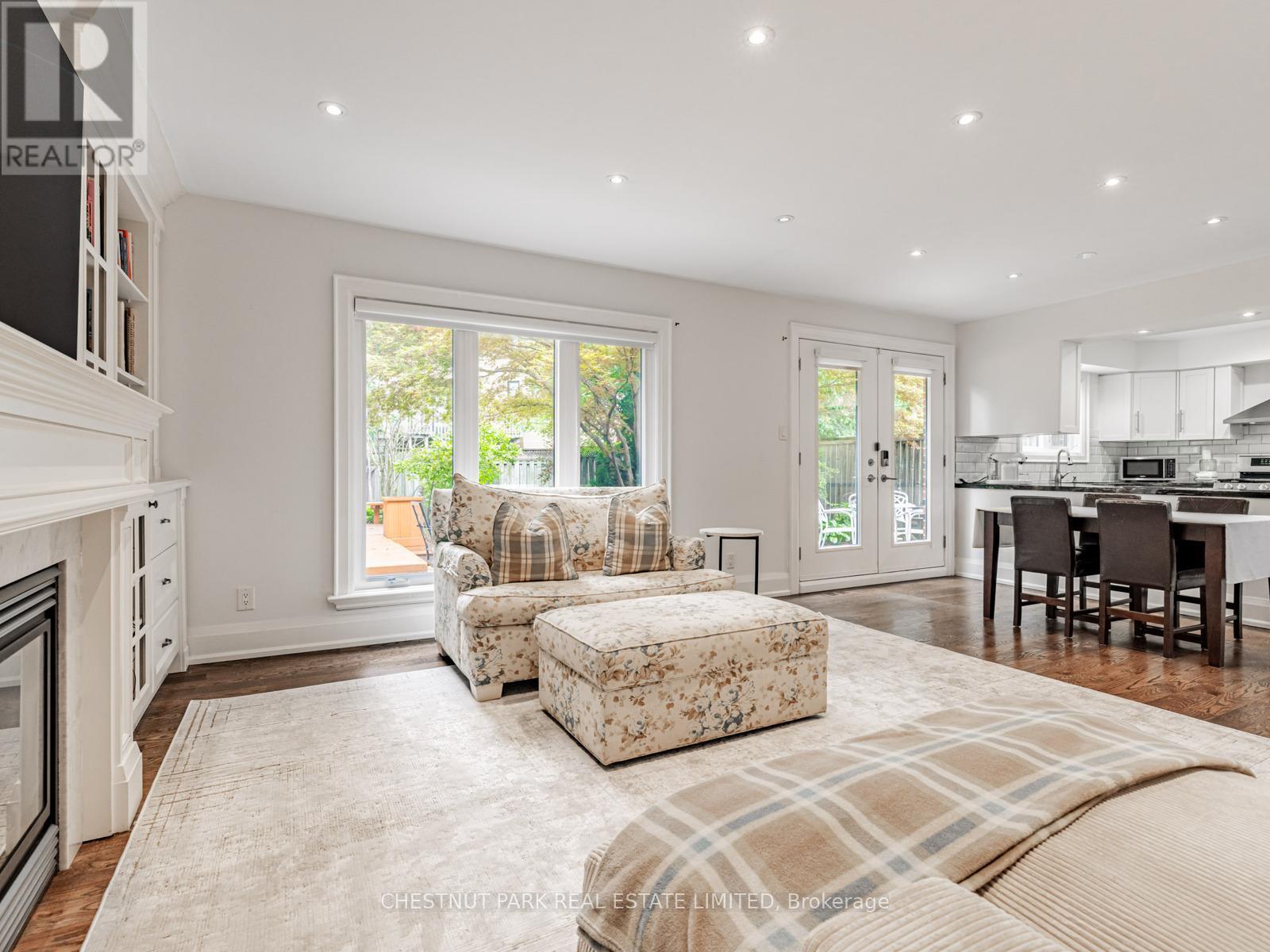 440 Glengarry Avenue, Toronto, Ontario  M5M 1E8 - Photo 17 - C12977072