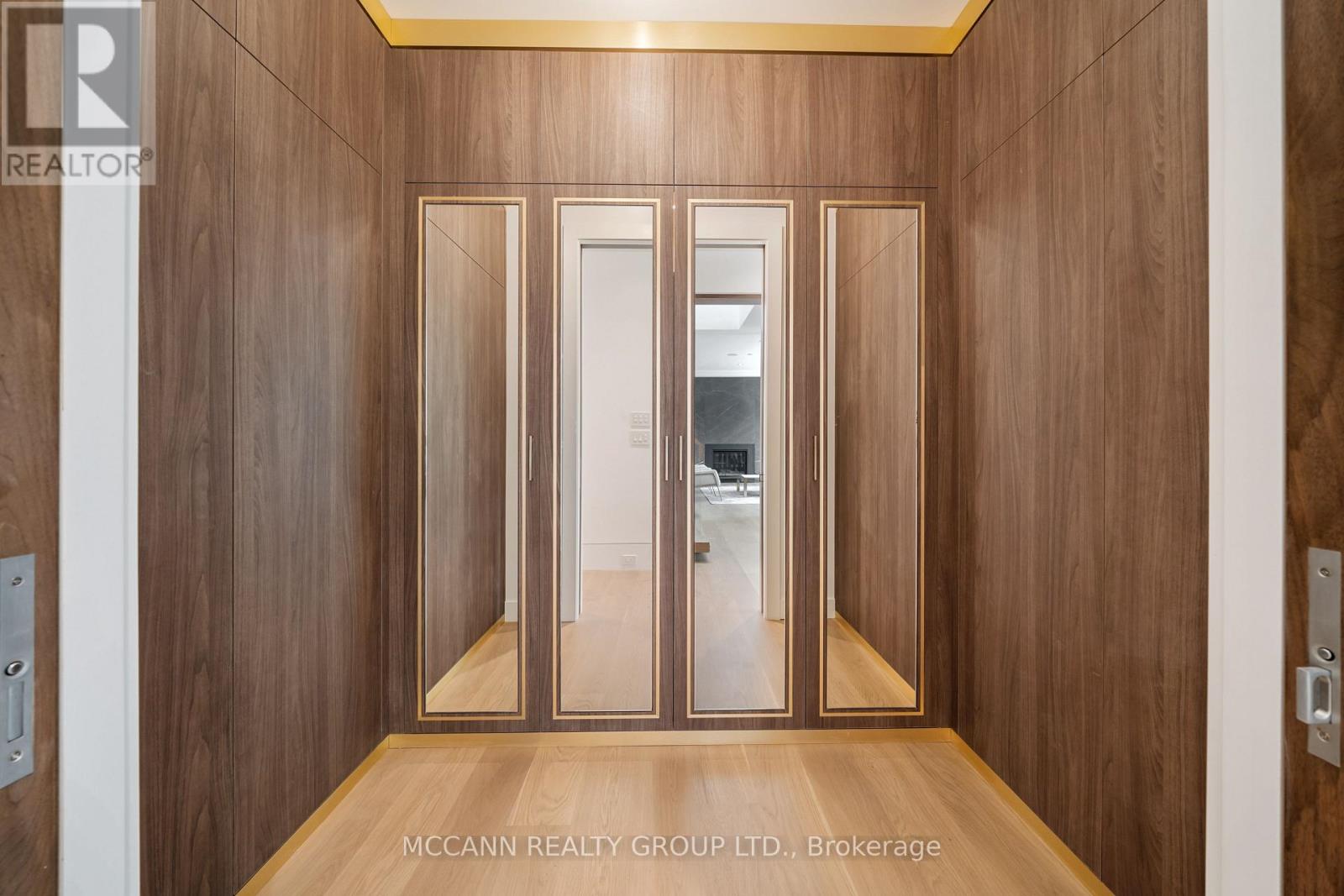 64 Glengowan Road, Toronto, Ontario  M4N 1G4 - Photo 14 - C12977114