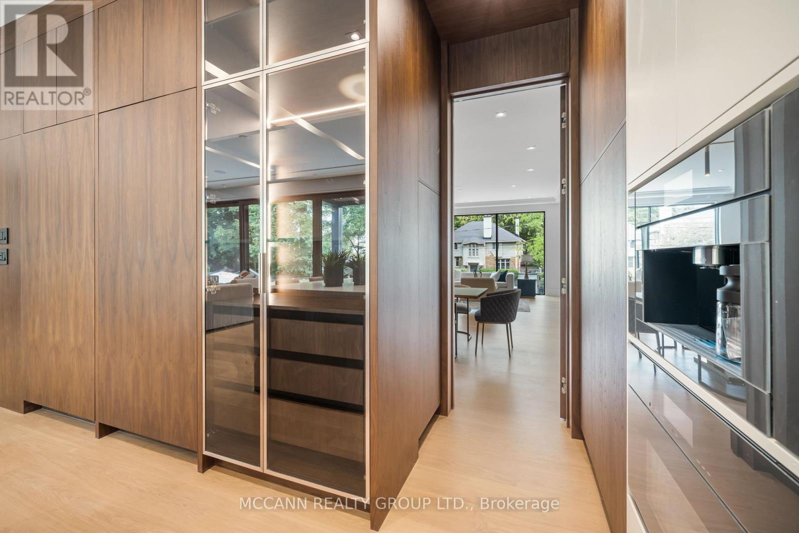 64 Glengowan Road, Toronto, Ontario  M4N 1G4 - Photo 22 - C12977114