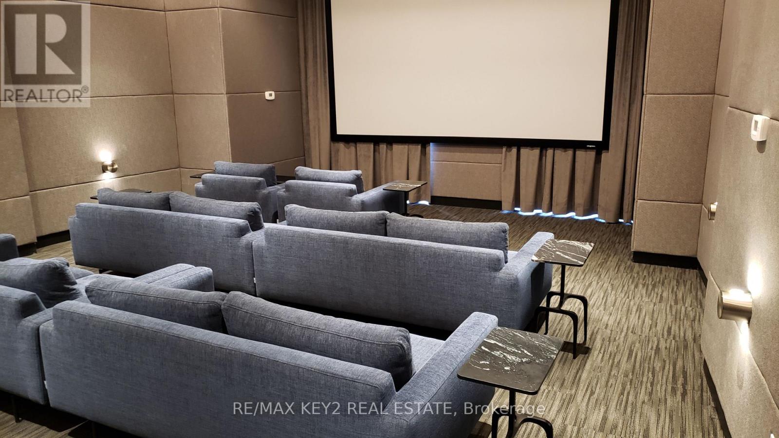 5005 - 2221 Yonge Street, Toronto, Ontario  M4S 2B4 - Photo 2 - C12977136