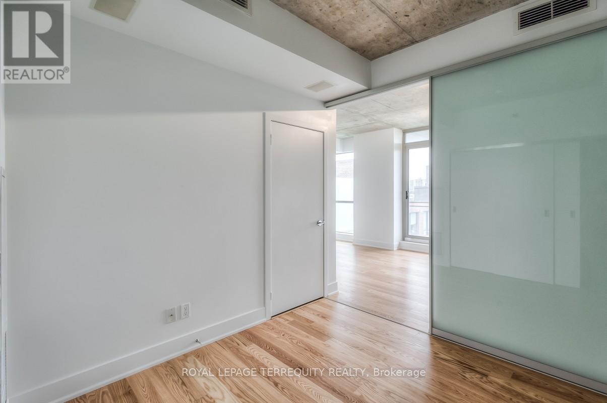 703 - 630 QUEEN STREET E, Toronto, Ontario