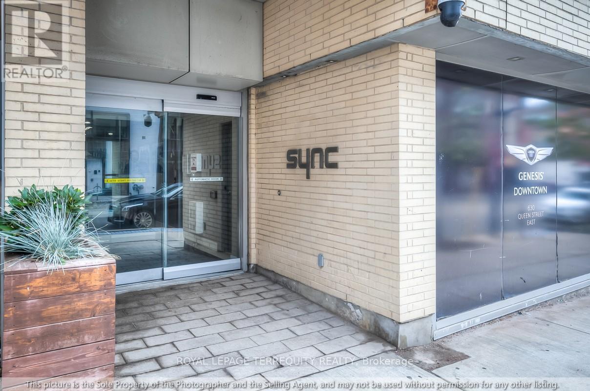 703 - 630 Queen Street E, Toronto, Ontario  M4M 1G3 - Photo 2 - E12976838