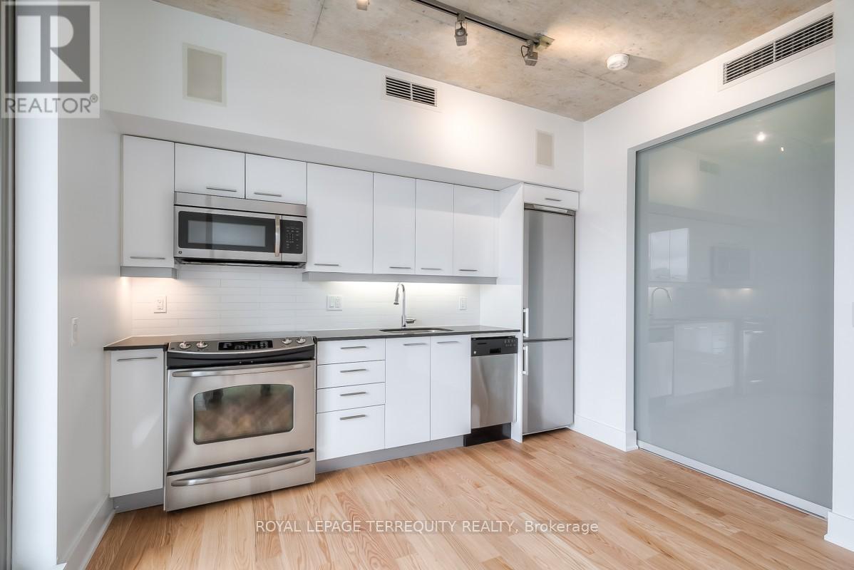 703 - 630 Queen Street E, Toronto, Ontario  M4M 1G3 - Photo 9 - E12976838