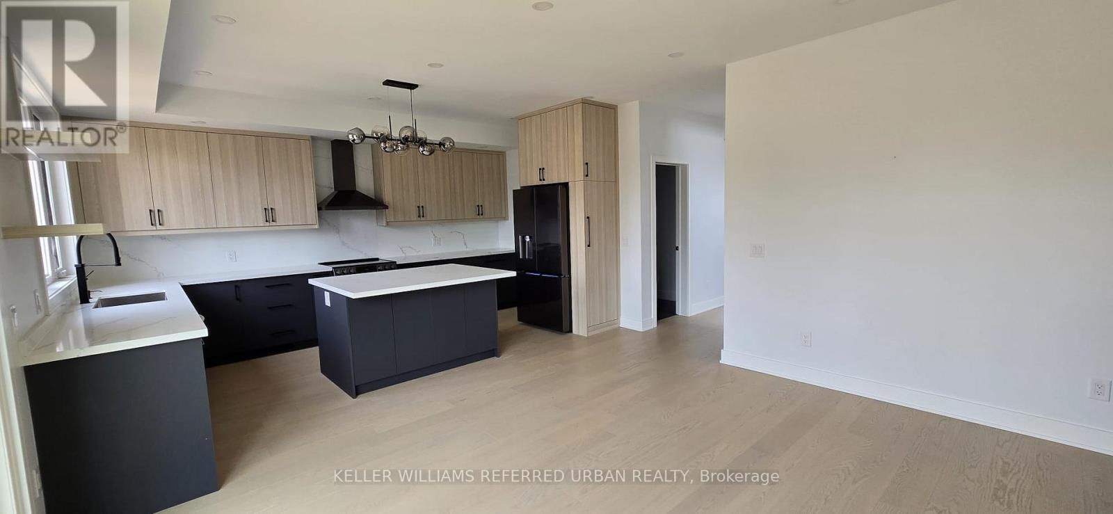 Main - 354 Woodmount Avenue, Toronto, Ontario  M4C 4A5 - Photo 12 - E12976902