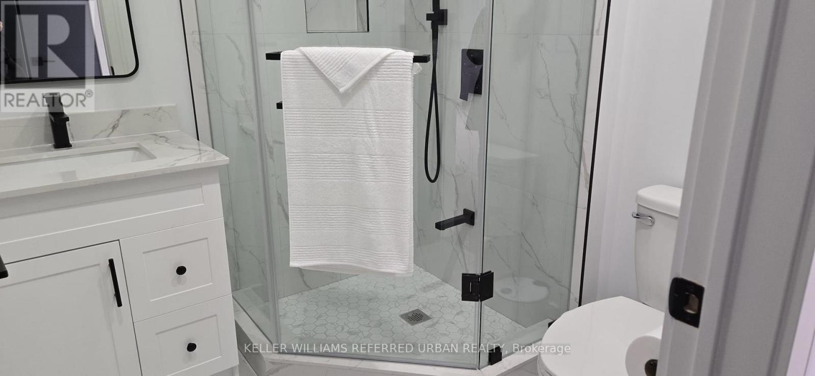 Main - 354 Woodmount Avenue, Toronto, Ontario  M4C 4A5 - Photo 22 - E12976902