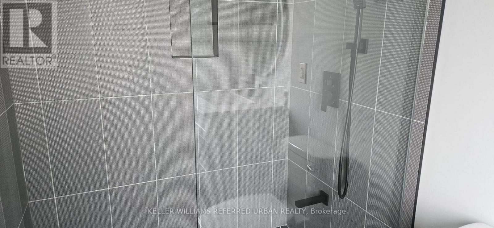 Main - 354 Woodmount Avenue, Toronto, Ontario  M4C 4A5 - Photo 27 - E12976902