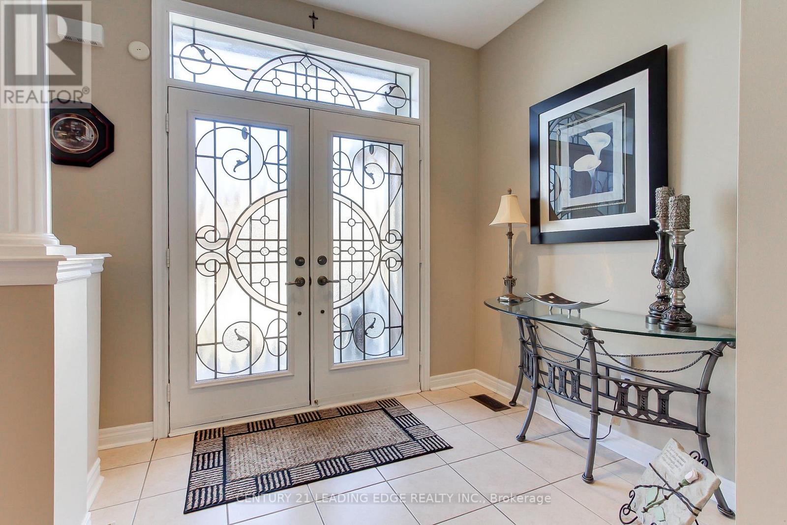 20 Cosens Street, Toronto, Ontario  M1C 0A7 - Photo 2 - E12976954