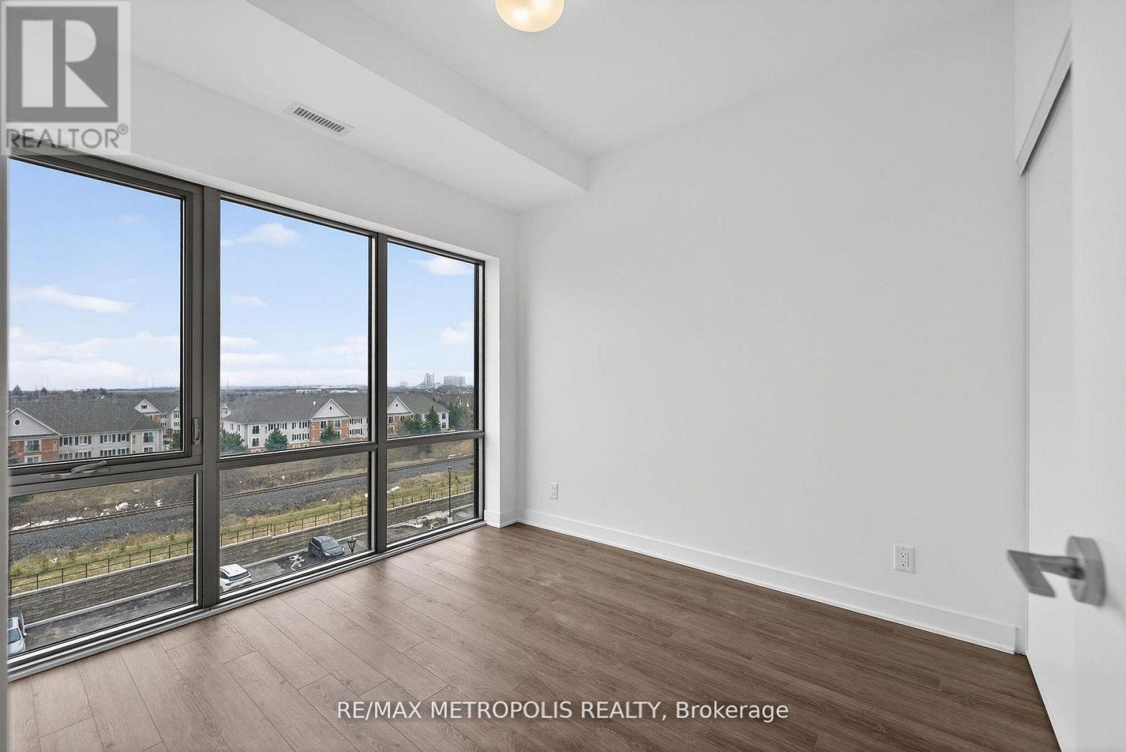 602 - 51 Clarington Boulevard, Clarington, Ontario  L1C 0H6 - Photo 5 - E12977066