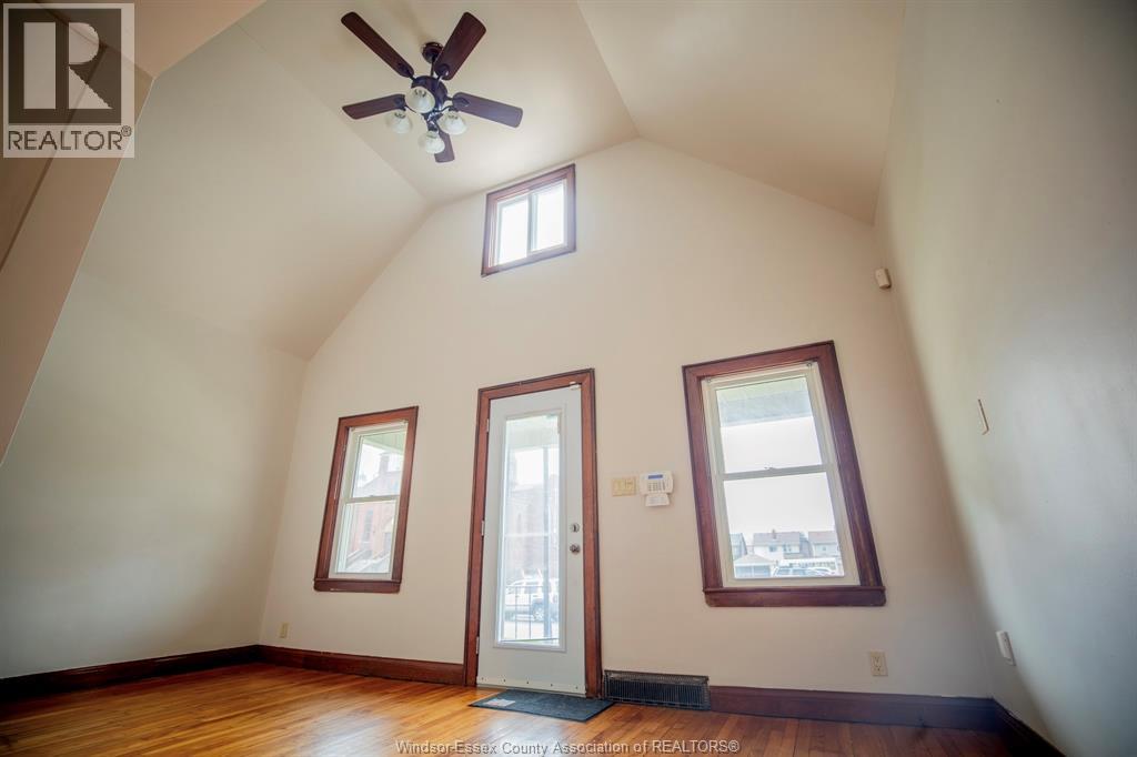 1472 Langlois Avenue, Windsor, Ontario  N8X 4M1 - Photo 4 - 26007635