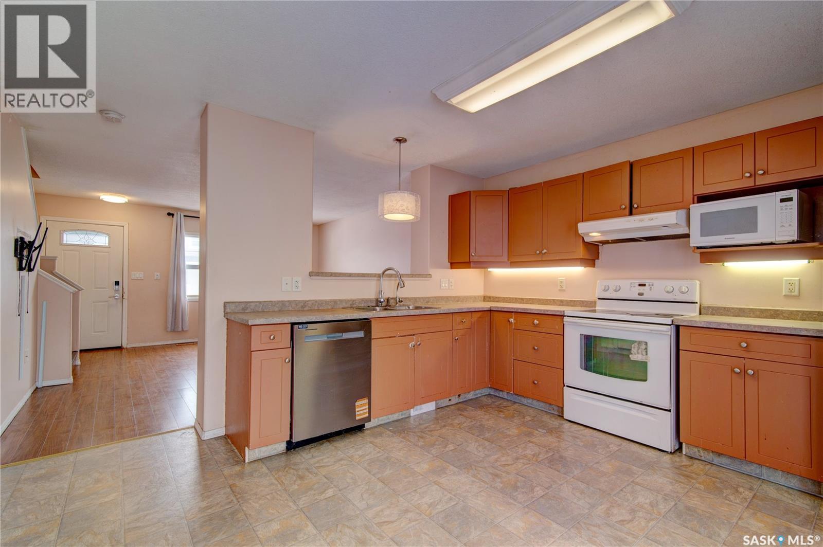 2164 Toronto Street, Regina, Saskatchewan  S4P 0B8 - Photo 12 - SK031838