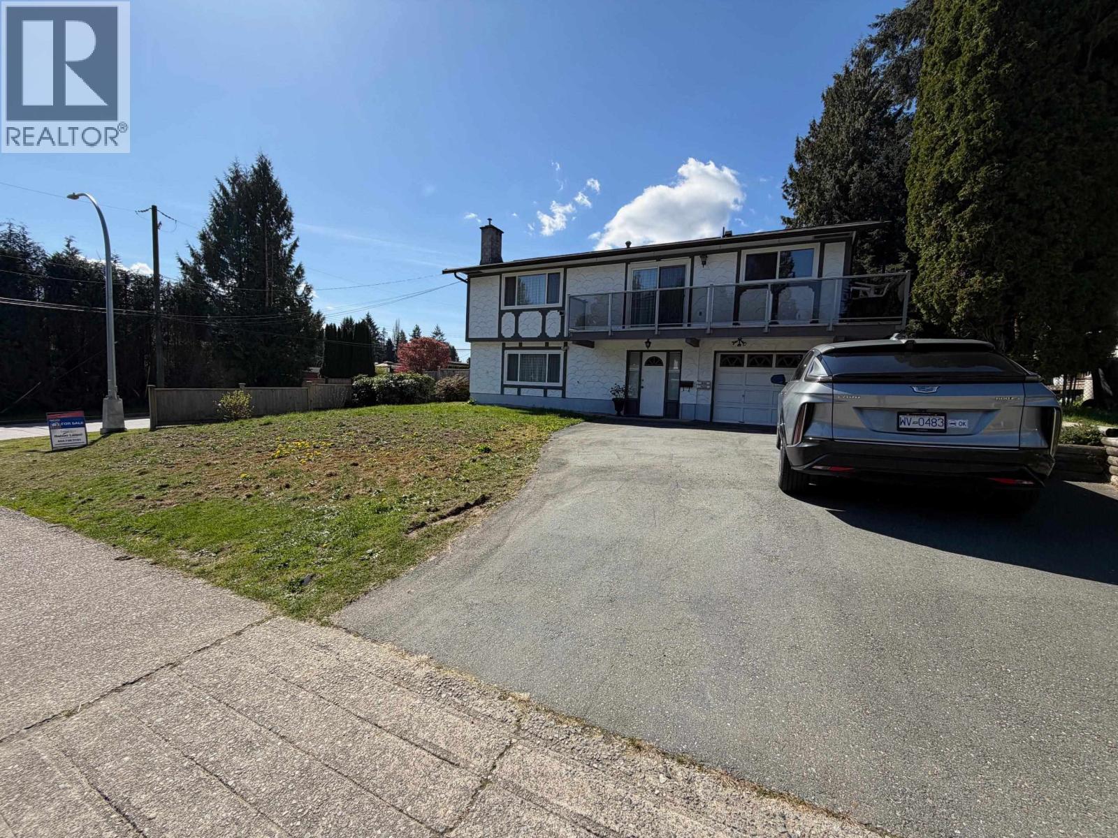 3803 Wellington Street, Port Coquitlam, British Columbia  V3B 3Z3 - Photo 2 - R3105244