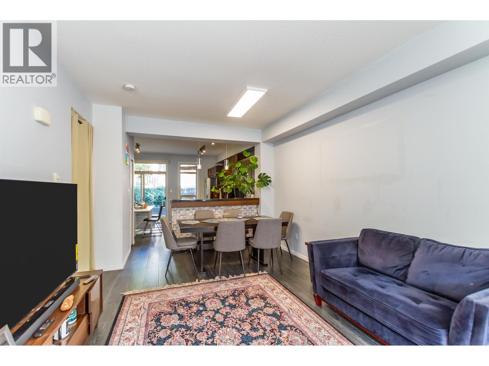 37 1362 Purcell Drive, Coquitlam, British Columbia  V3E 0A5 - Photo 3 - R3109084