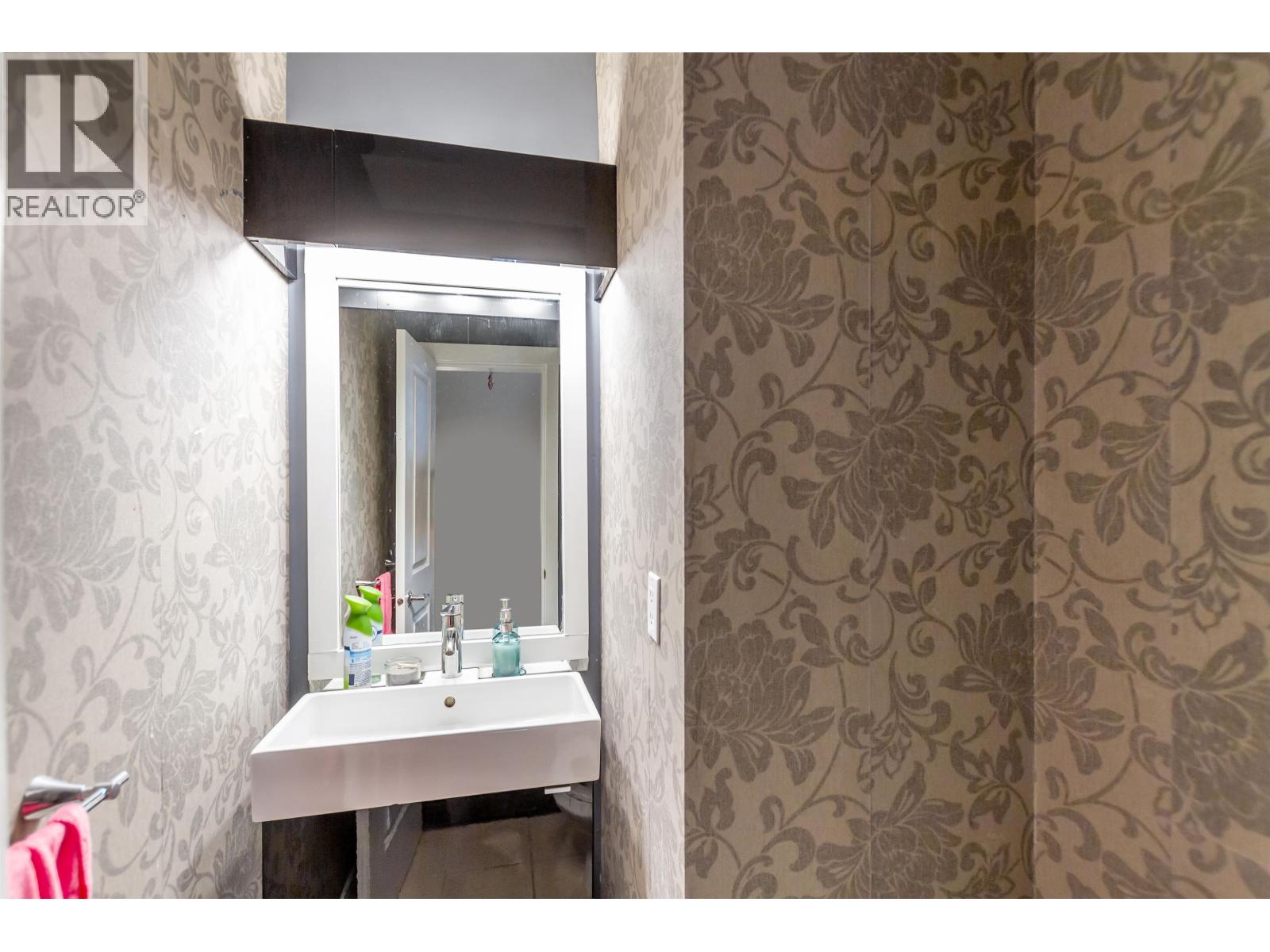 37 1362 Purcell Drive, Coquitlam, British Columbia  V3E 0A5 - Photo 15 - R3109084