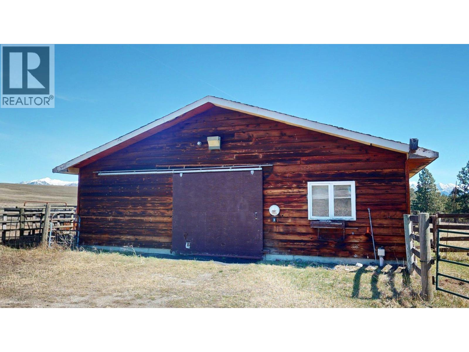 9862 95a Highway, Cranbrook, British Columbia  V1C 7C6 - Photo 3 - 10382297