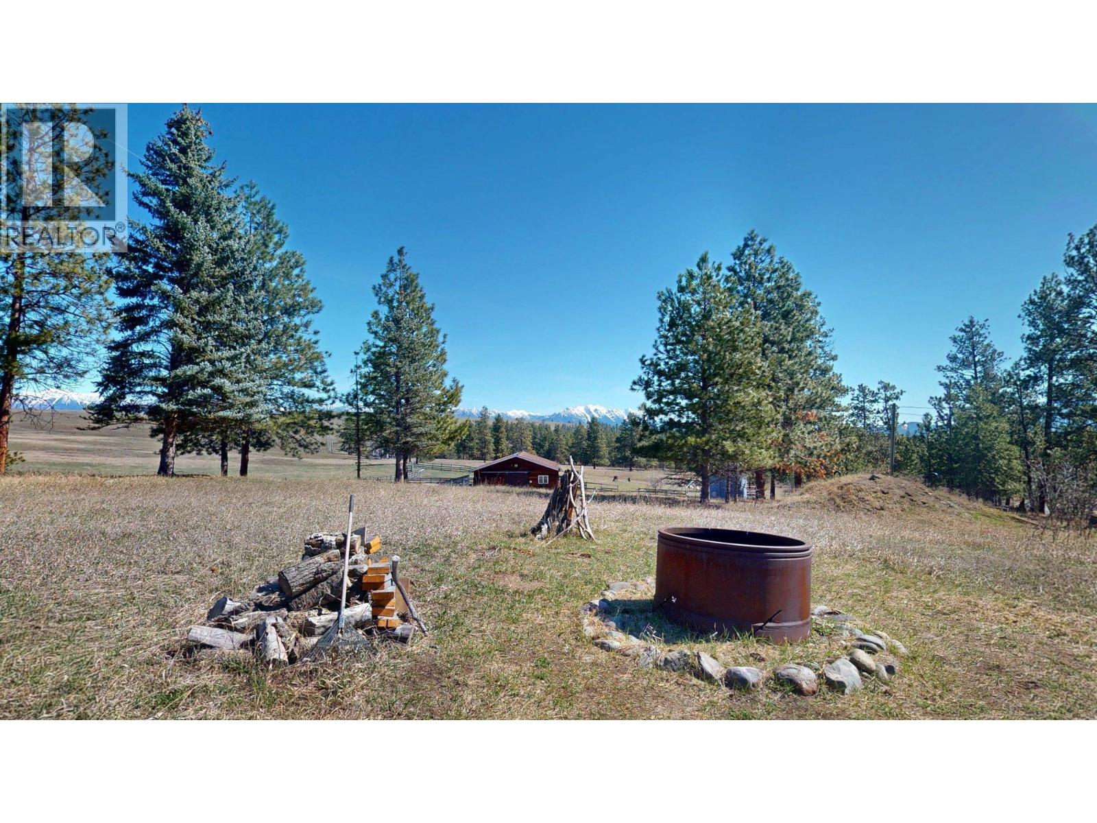 9862 95a Highway, Cranbrook, British Columbia  V1C 7C6 - Photo 4 - 10382297