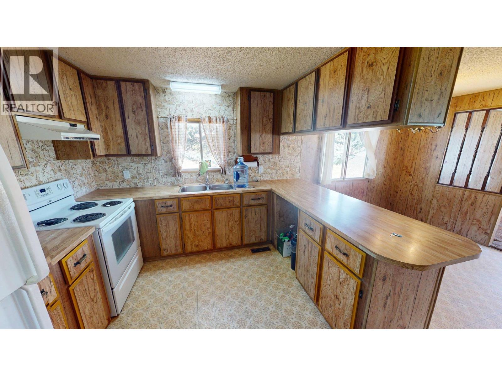 9862 95a Highway, Cranbrook, British Columbia  V1C 7C6 - Photo 16 - 10382297