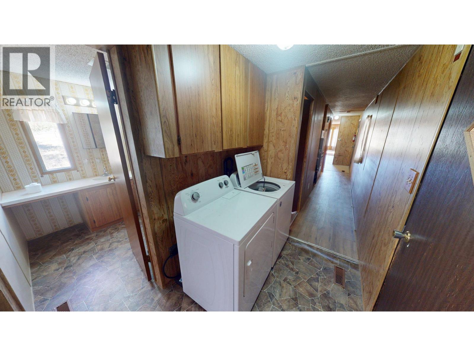 9862 95a Highway, Cranbrook, British Columbia  V1C 7C6 - Photo 19 - 10382297