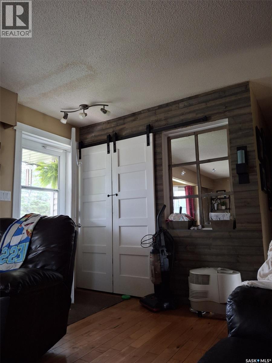 361 Fourth Avenue N, Yorkton, Saskatchewan  S3N 1B5 - Photo 16 - SK032448