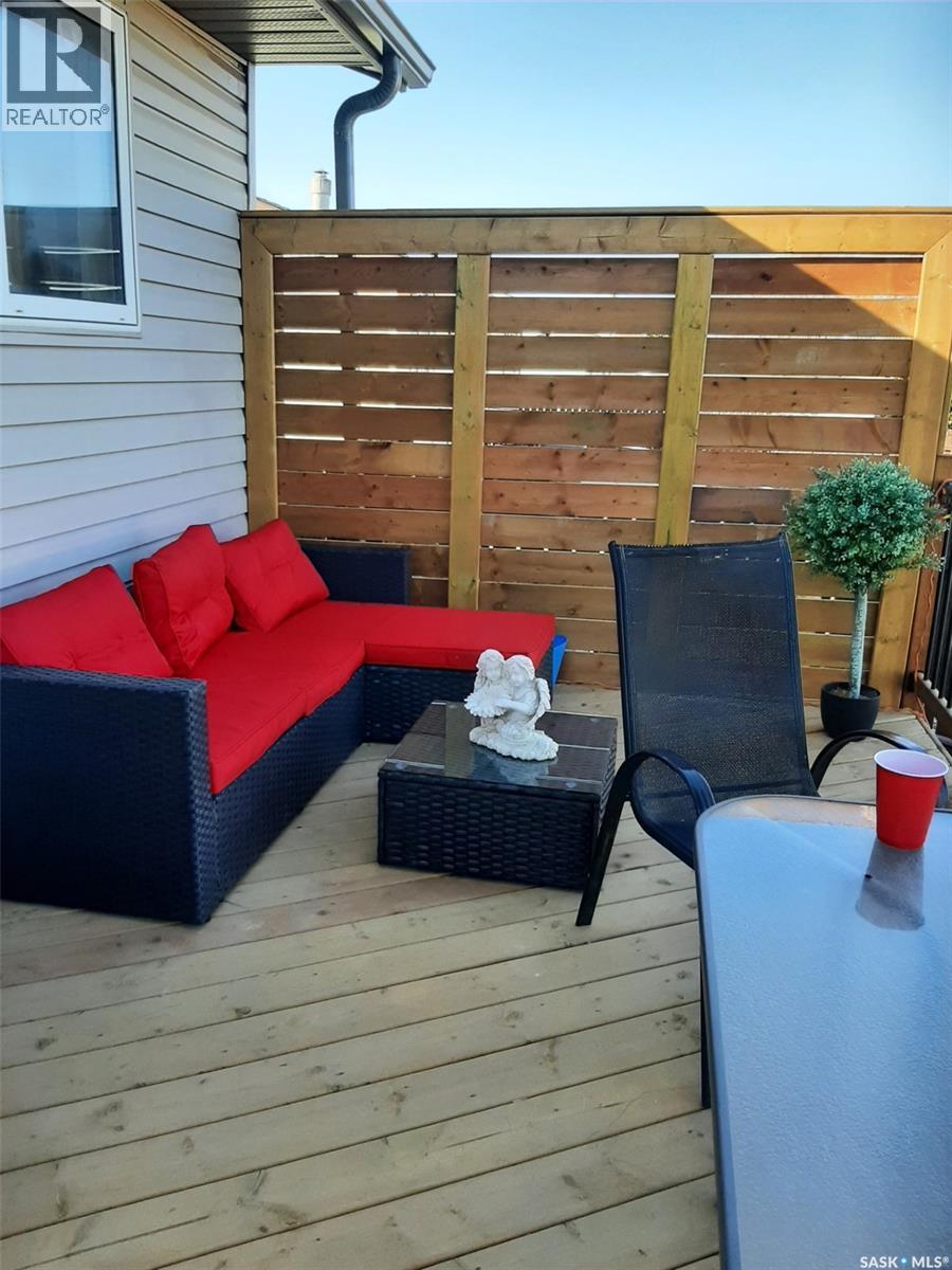 361 Fourth Avenue N, Yorkton, Saskatchewan  S3N 1B5 - Photo 3 - SK032448