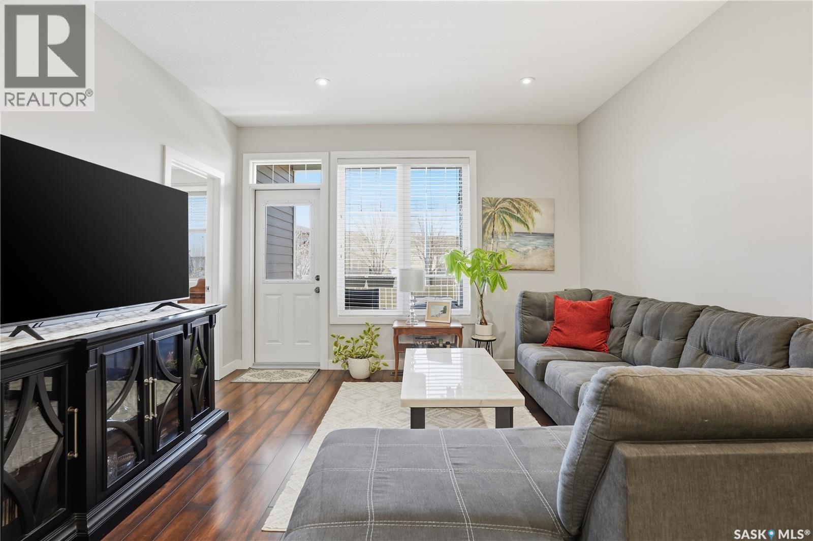 3237 Green Bank Road, Regina, Saskatchewan  S4V 1P4 - Photo 10 - SK032343