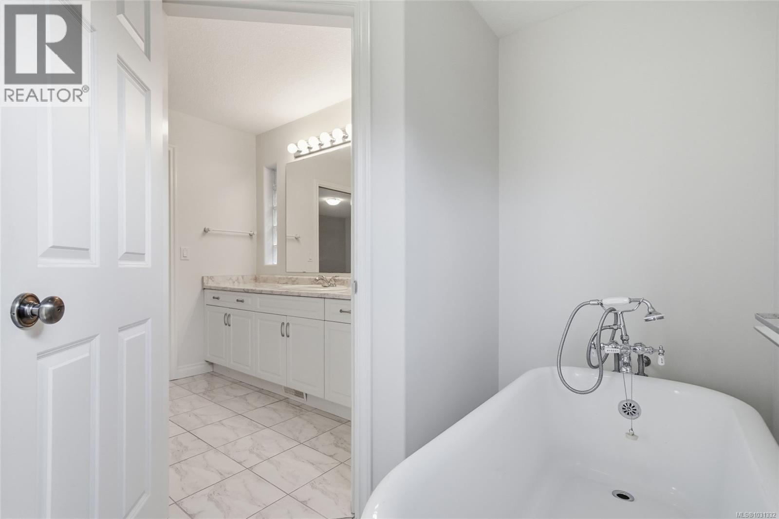 2470 Andover Rd, Nanoose Bay, British Columbia  V9P 9K5 - Photo 26 - 1031332