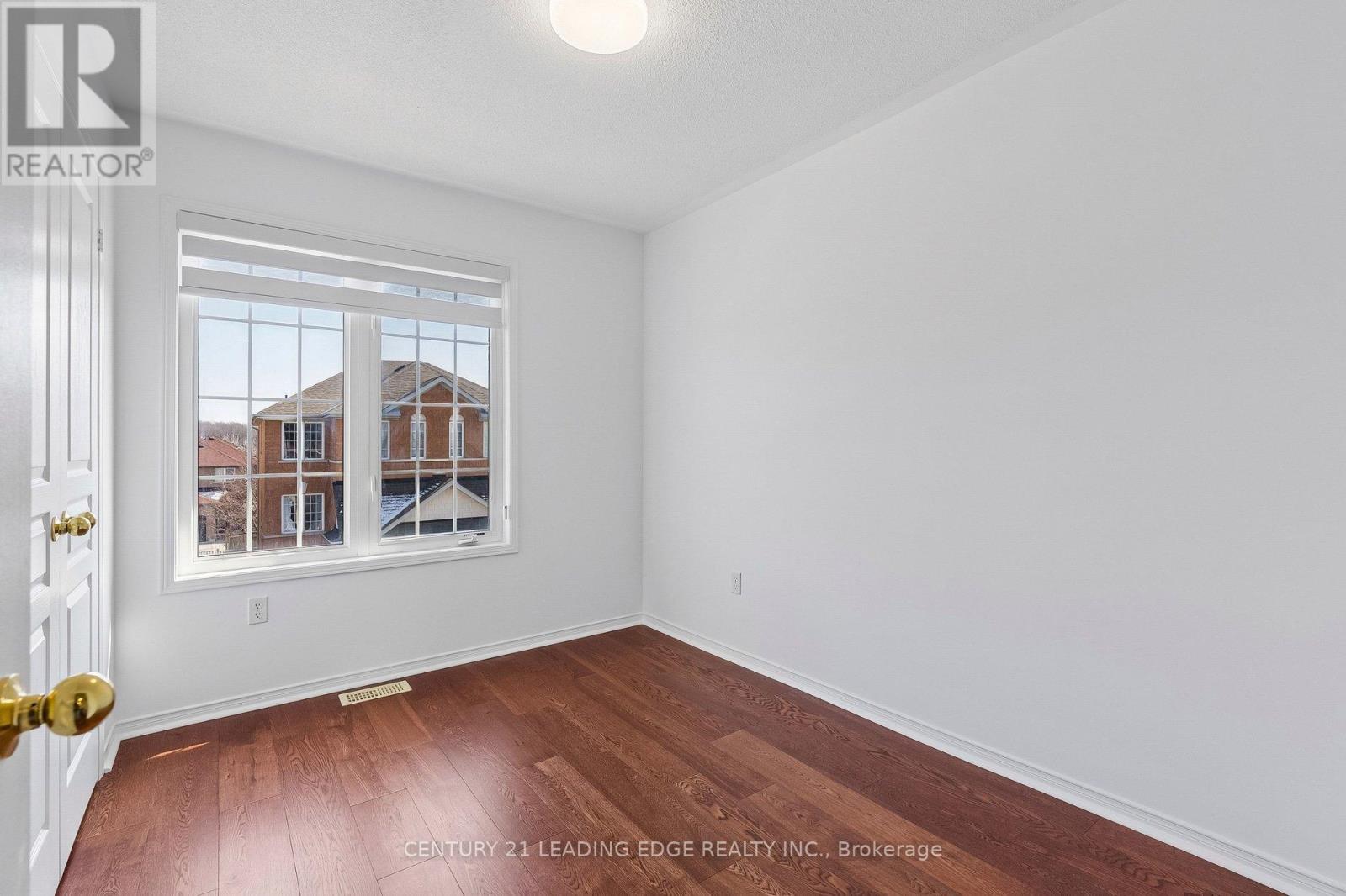 8 Pinecliff Avenue, Markham, Ontario  L6B 0K2 - Photo 23 - N12976820