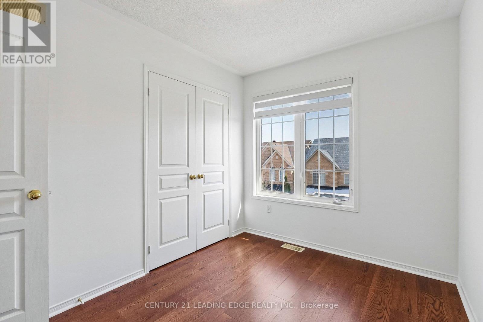 8 Pinecliff Avenue, Markham, Ontario  L6B 0K2 - Photo 24 - N12976820