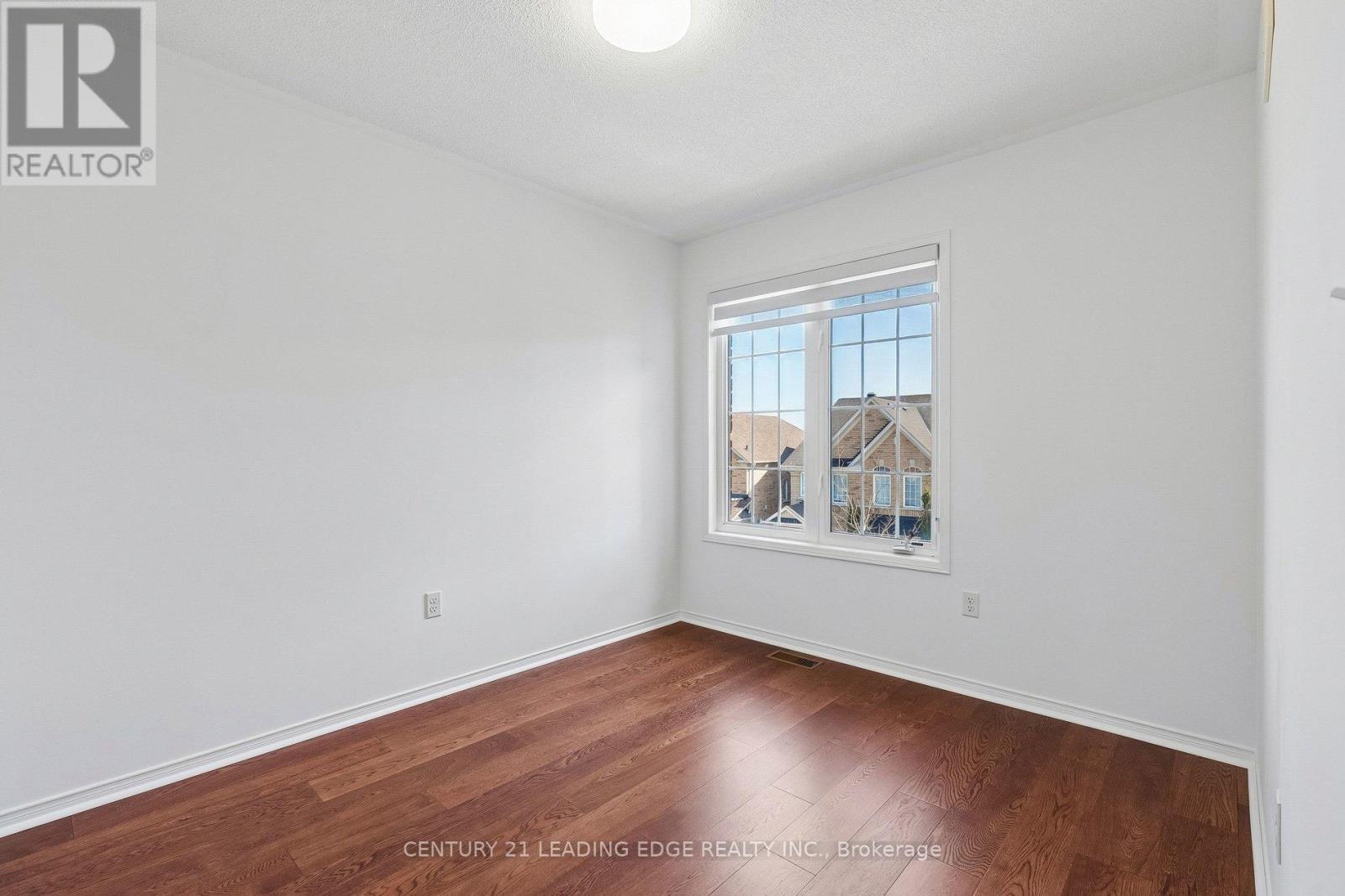 8 Pinecliff Avenue, Markham, Ontario  L6B 0K2 - Photo 27 - N12976820