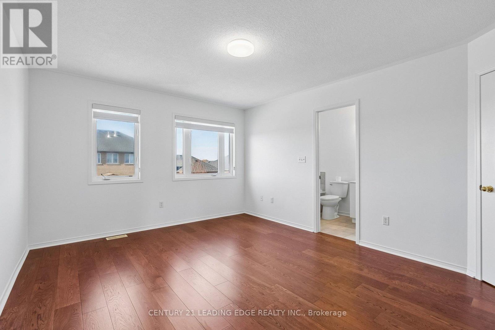 8 Pinecliff Avenue, Markham, Ontario  L6B 0K2 - Photo 31 - N12976820