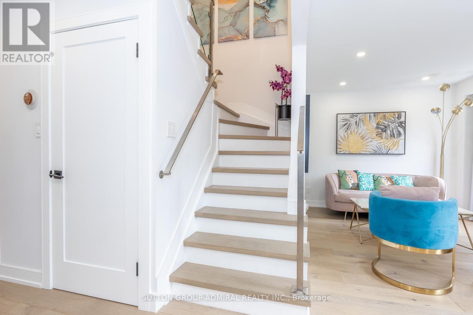 37 Spring Gate Boulevard, Vaughan, Ontario  L4J 3C9 - Photo 15 - N12976836