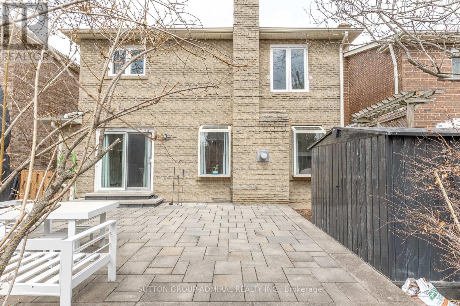 37 Spring Gate Boulevard, Vaughan, Ontario  L4J 3C9 - Photo 40 - N12976836