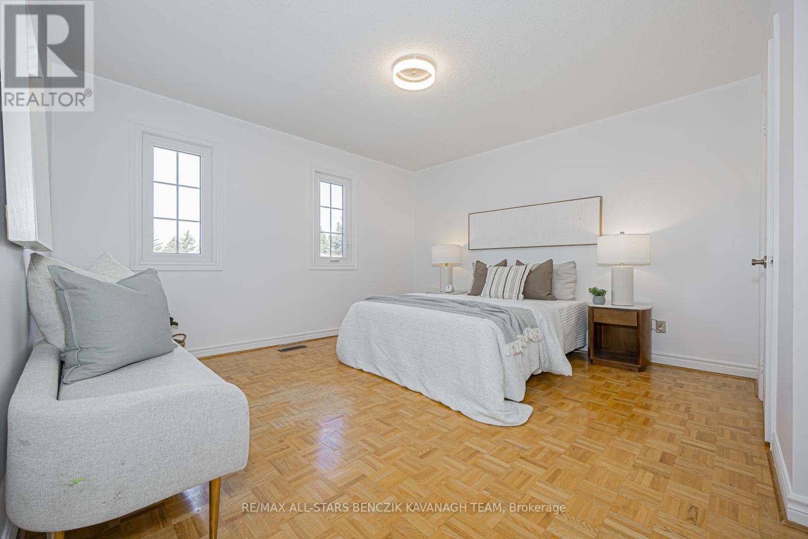 57 Highglen Avenue, Markham, Ontario  L3R 8R1 - Photo 19 - N12976856