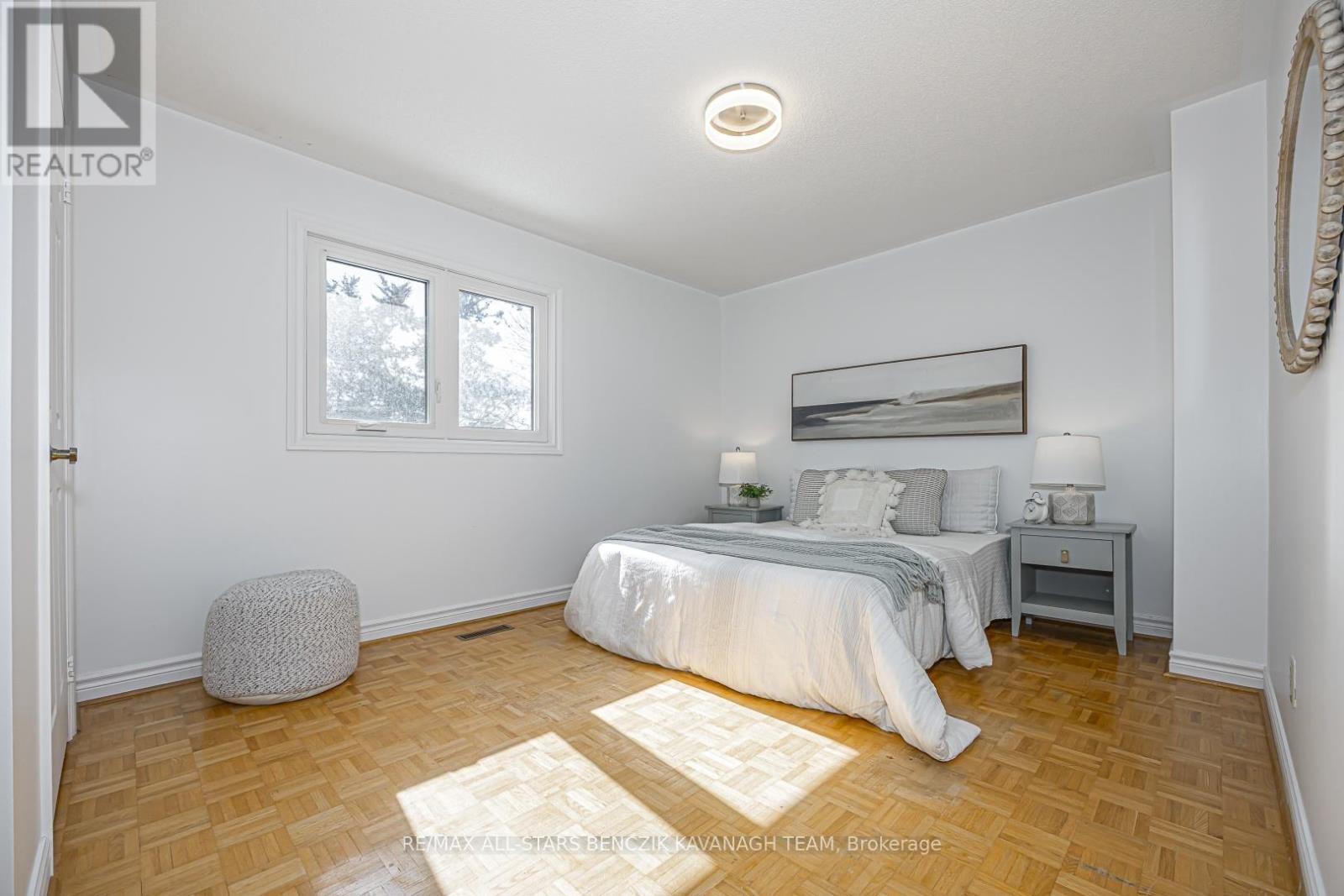 57 Highglen Avenue, Markham, Ontario  L3R 8R1 - Photo 21 - N12976856