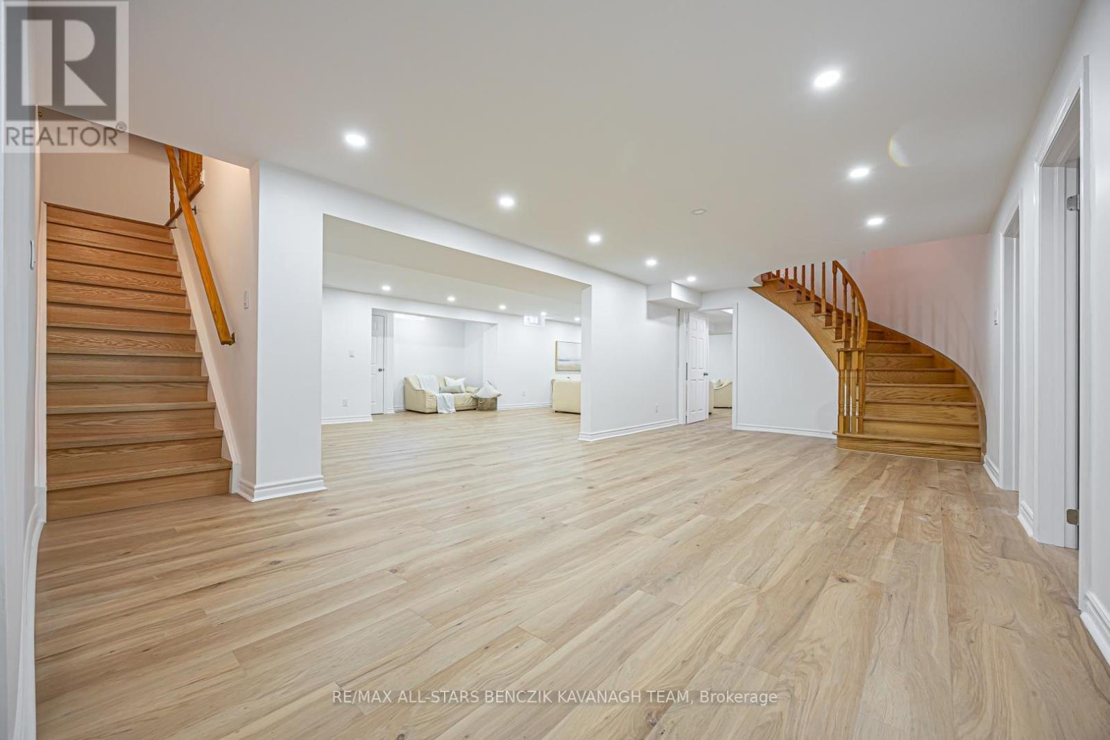 57 Highglen Avenue, Markham, Ontario  L3R 8R1 - Photo 23 - N12976856