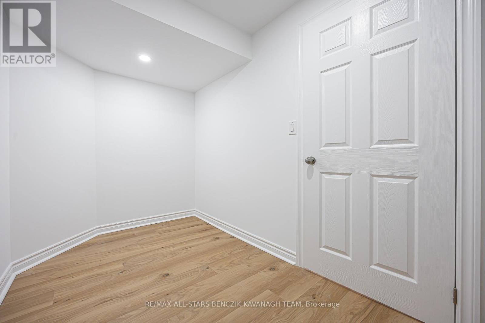 57 Highglen Avenue, Markham, Ontario  L3R 8R1 - Photo 29 - N12976856